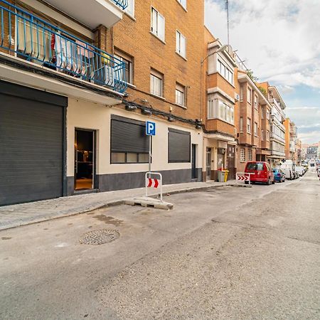 Edsam Madrid Apartments Black Exterior foto